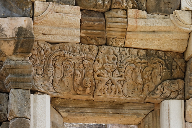 29-Prasat Sdok Kok Thom (2013)-031